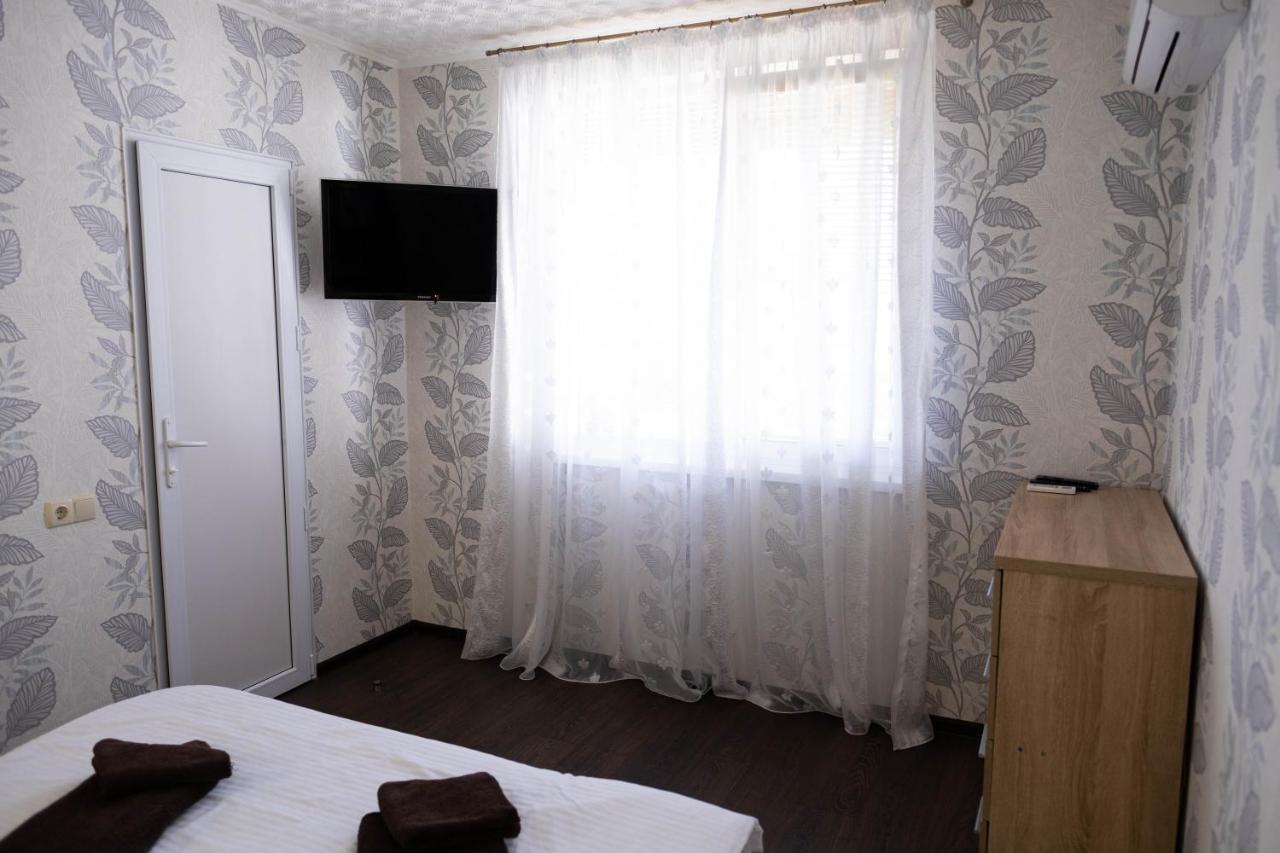 Guest House Filin Karolino-Buhaz Eksteriør bilde