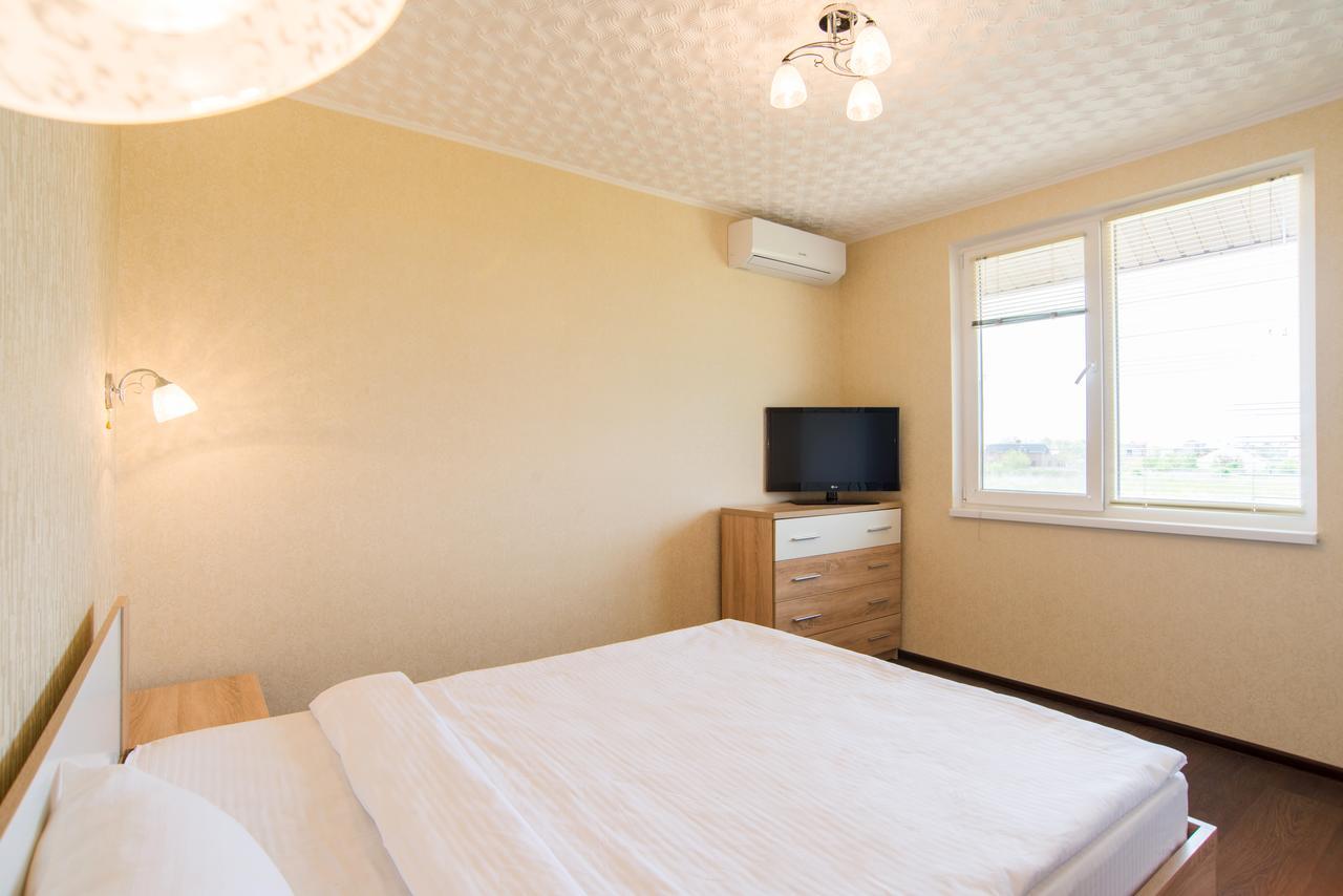 Guest House Filin Karolino-Buhaz Eksteriør bilde